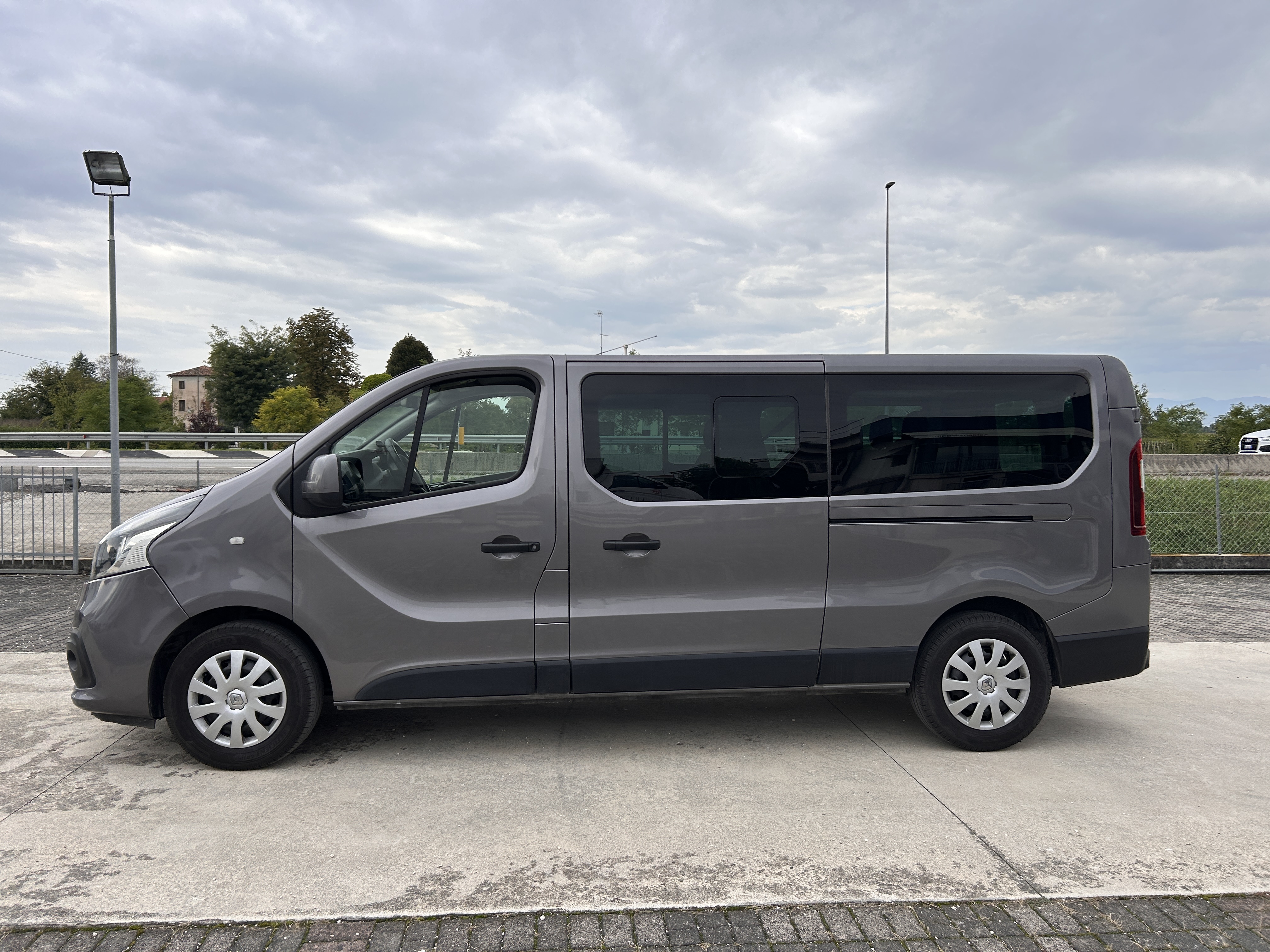 RENAULT TRAFIC L2H1 PULMINO