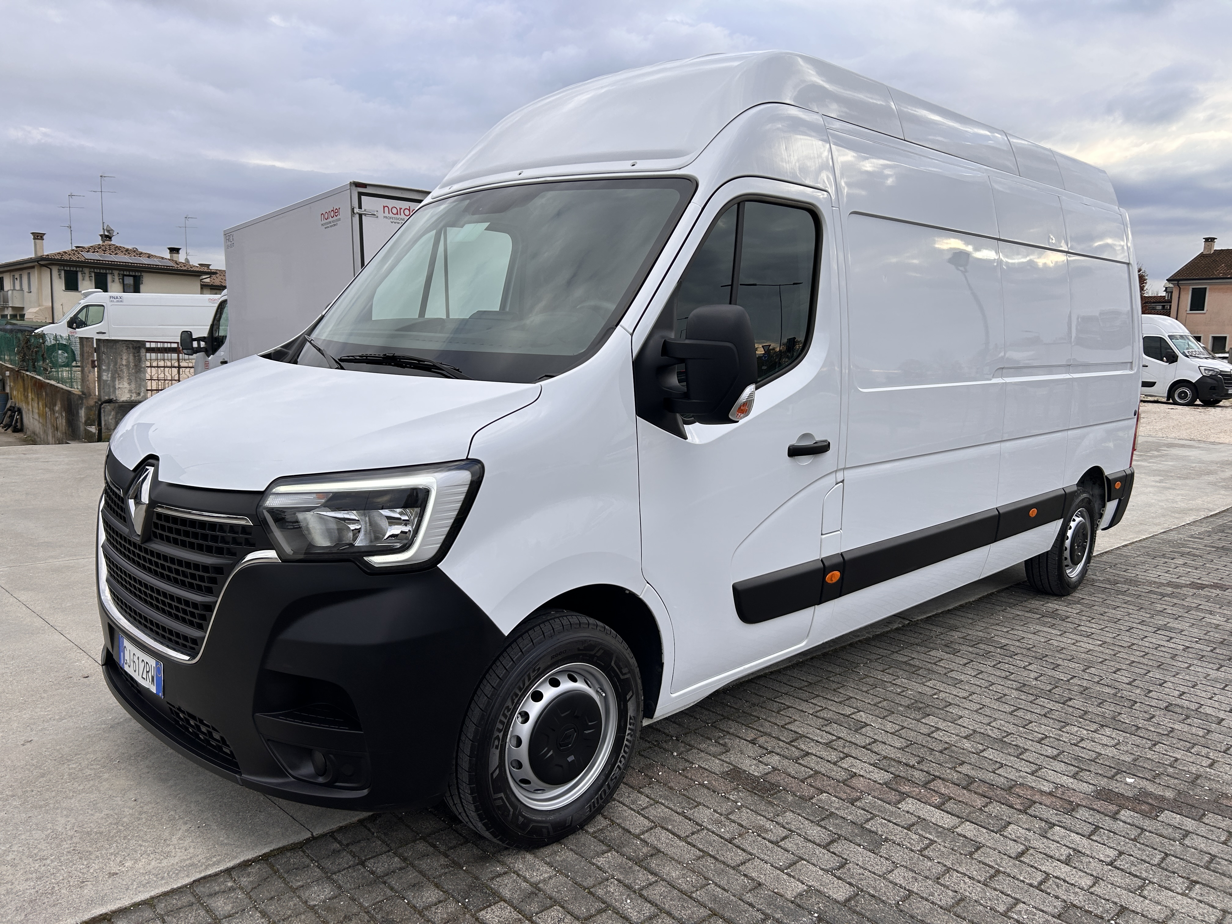 RENAULT MASTER L3H3